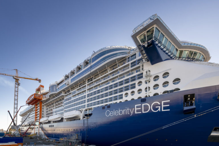 Ein neuer Tag ist angebrochen“: Die Celebrity Edge ist das erste Kreuzfahrtschiff, das seit 15 Monaten von einem US-Hafen aus ablegt