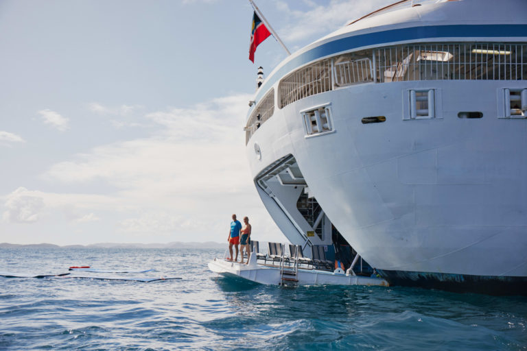 Strandspaß und Sonne: Windstar Cruises stellt neue Karibik- und Mittelamerika-Kreuzfahrten vor